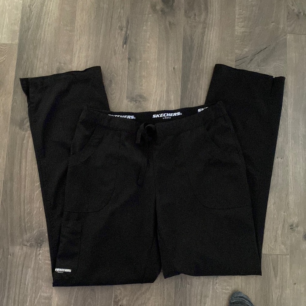 Sketchers scrubs large tall